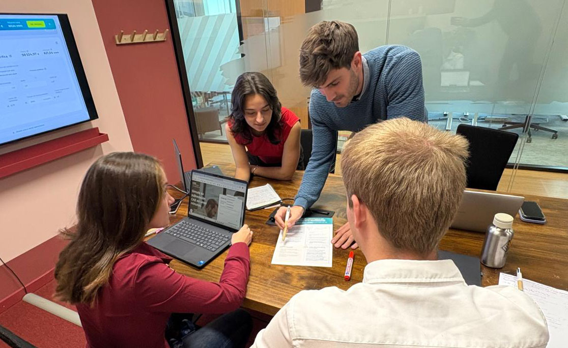 Equipo Ilex Sostenible en reunion